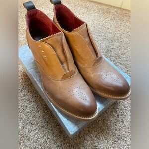 Freebird Sadie - Slip-on oxford Like New